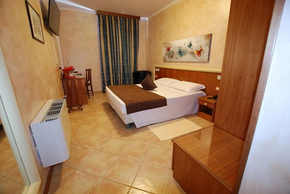 Hotel Lenotel