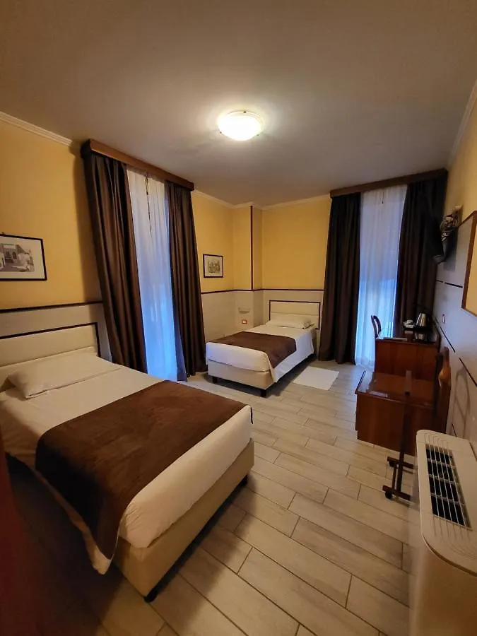 Hotel Lenotel 3*, Leno